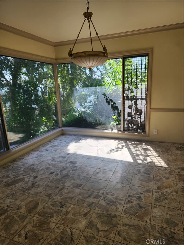 Home at 502 Mesa, Monrovia — photo 5 of 12