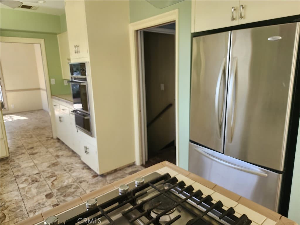 Home at 502 Mesa, Monrovia — photo 8 of 12