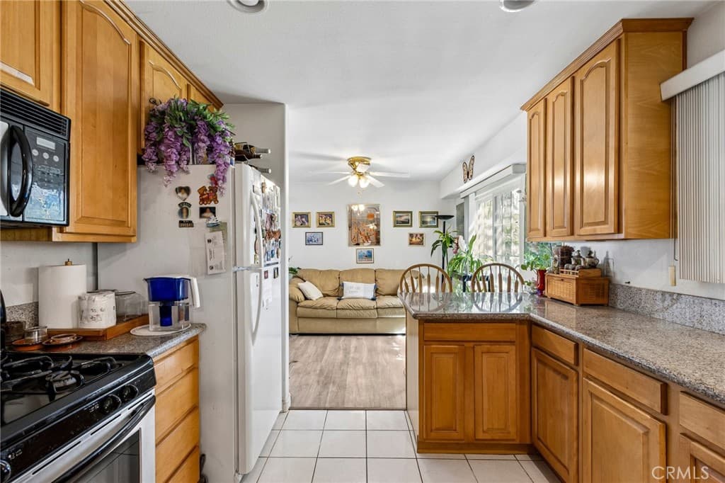 Condo at 3947 La Rica Avenue A, Baldwin Park — photo 9 of 12