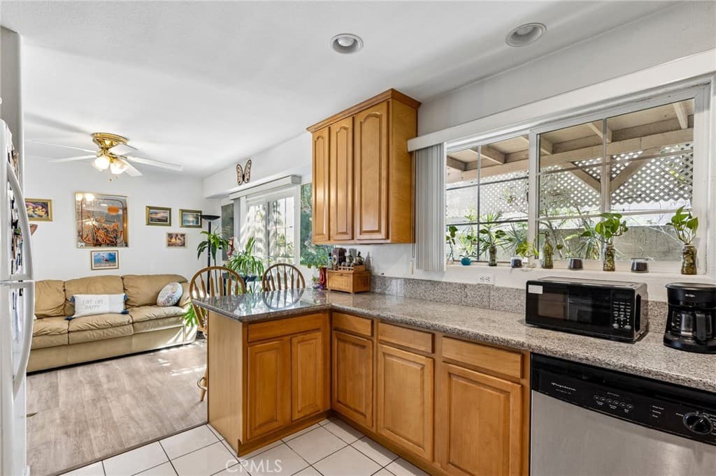 Condo at 3947 La Rica Avenue A, Baldwin Park — photo 10 of 12