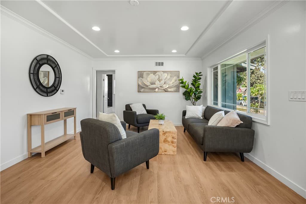 Home at 12612 Redstone, El Monte — photo 4 of 12