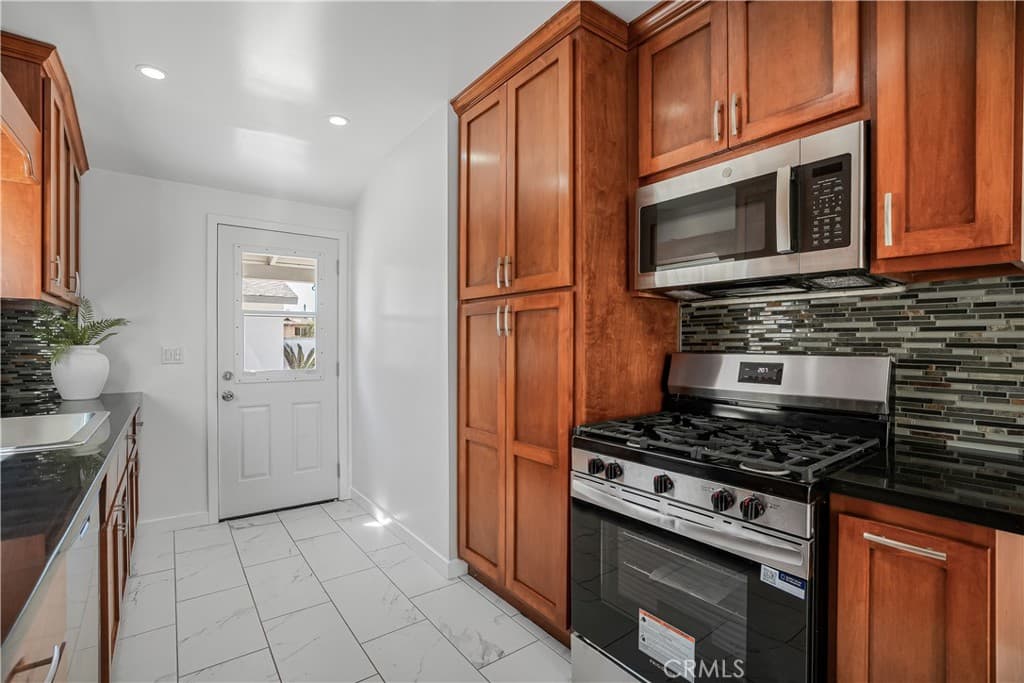 Home at 12612 Redstone, El Monte — photo 8 of 12