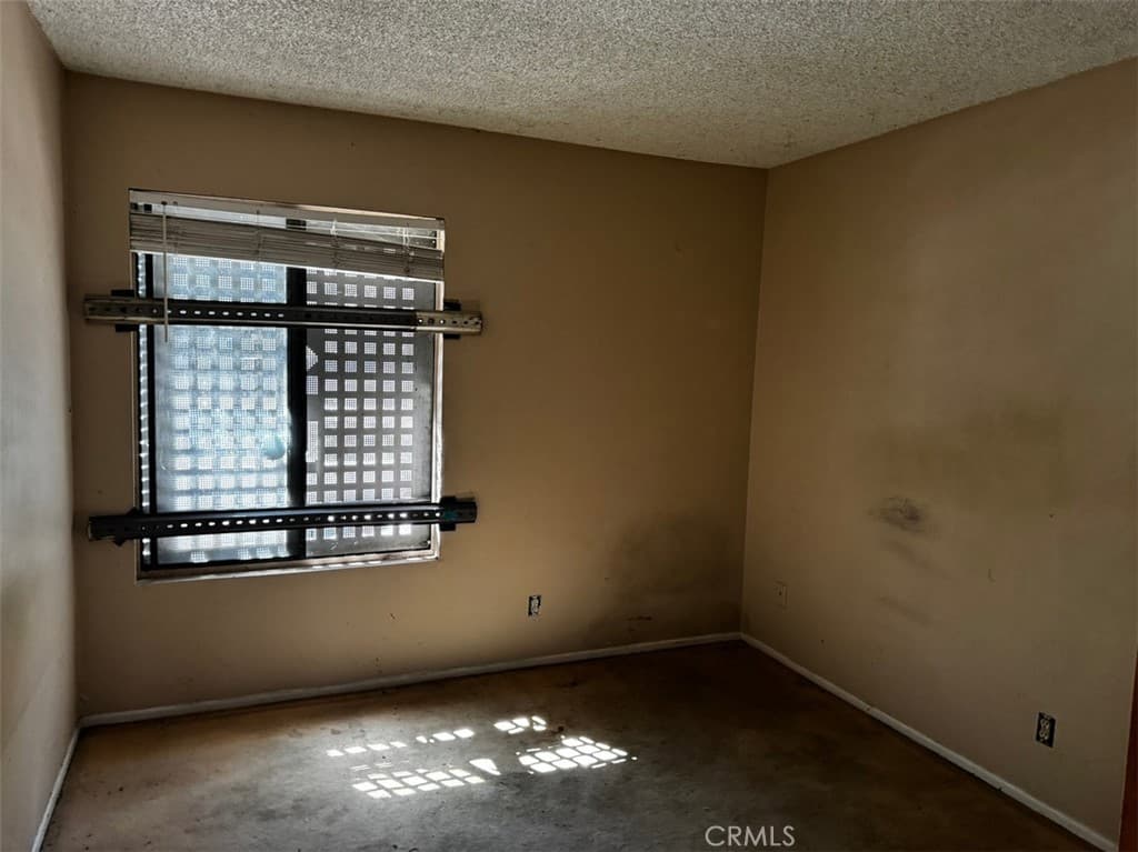 Home at 3 Skyview Circle, Pomona — photo 12 of 12