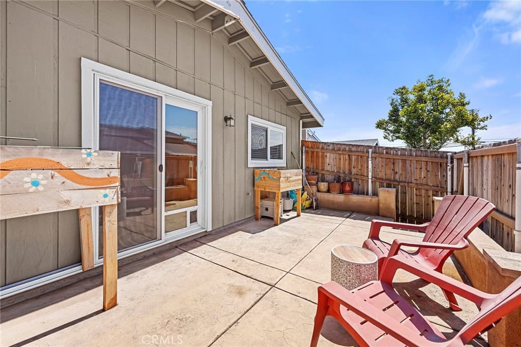 Townhouse at 2369 S Reservoir, Pomona — photo 5 of 12