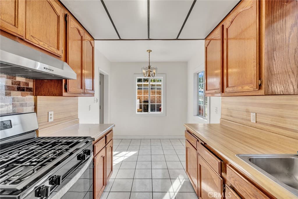 Home at 16965 Hurley, La Puente — photo 10 of 12