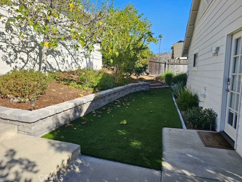 Home at 601 N Monte Vista, San Dimas — photo 3 of 12