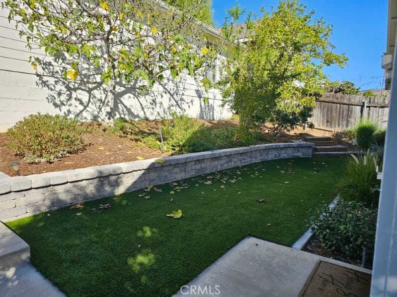 Home at 601 N Monte Vista, San Dimas — photo 4 of 12