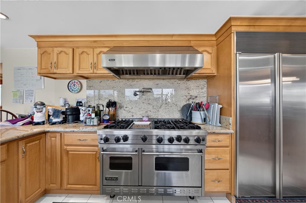 Home at 2308 Sarandi Grande Drive, Hacienda Heights — photo 10 of 12