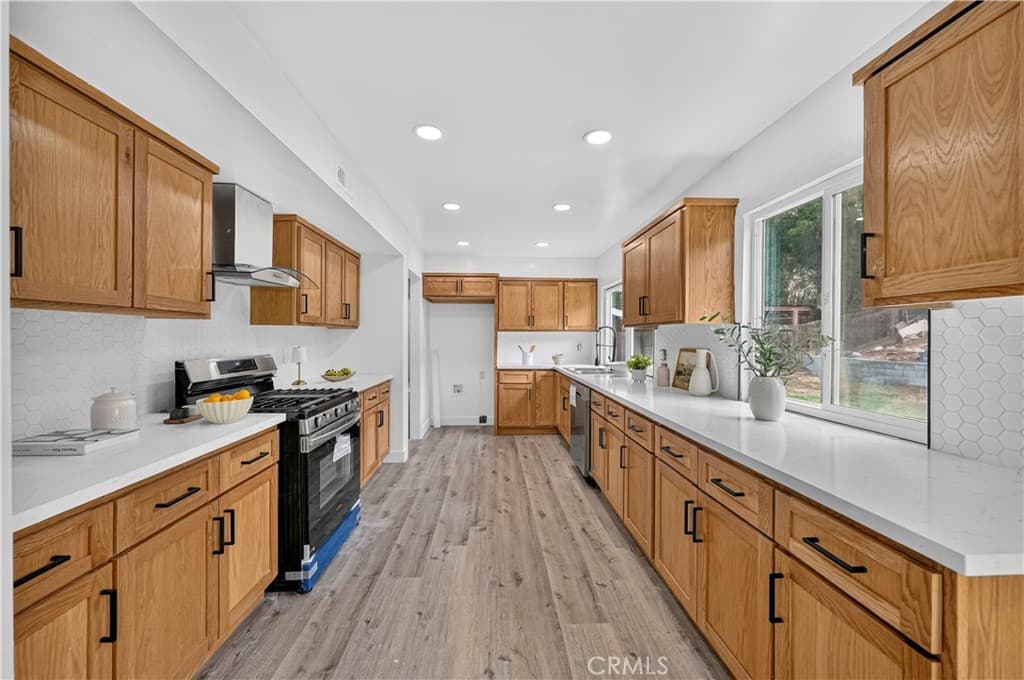 Home at 1160 N Del Sol, Diamond Bar — photo 9 of 12