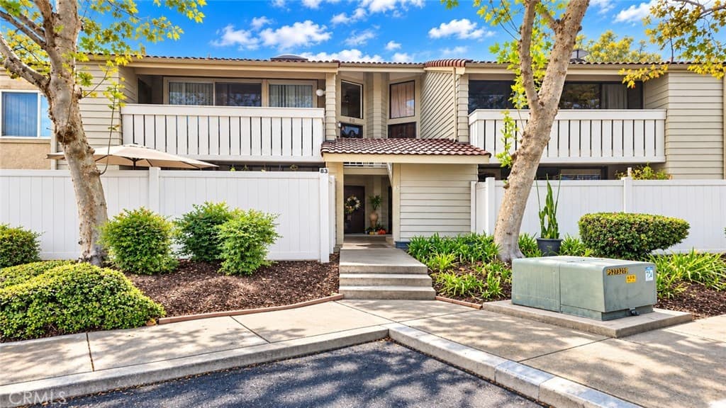 Condo at 83 Town and Country Road 137, Pomona — photo 1 of 12
