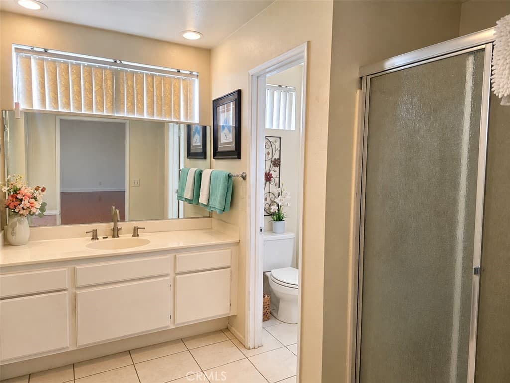 Condo at 83 Town and Country Road 137, Pomona — photo 10 of 12