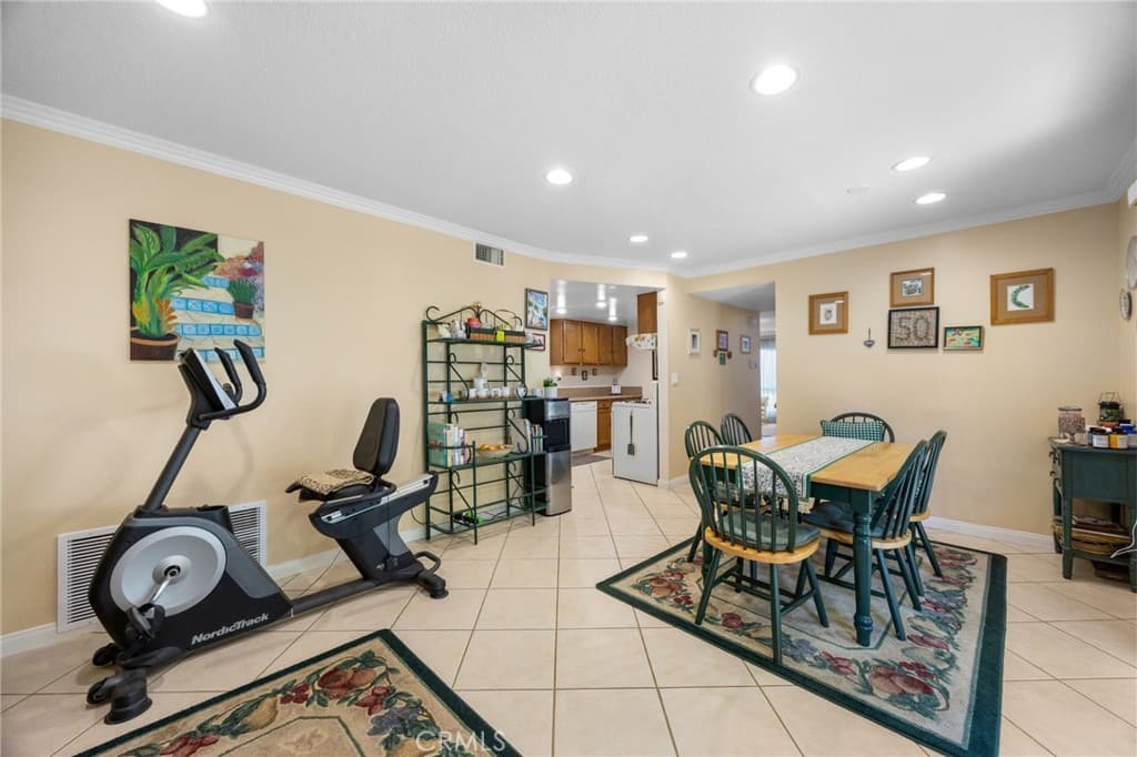 Home at 340 Ballena, Diamond Bar — photo 8 of 12