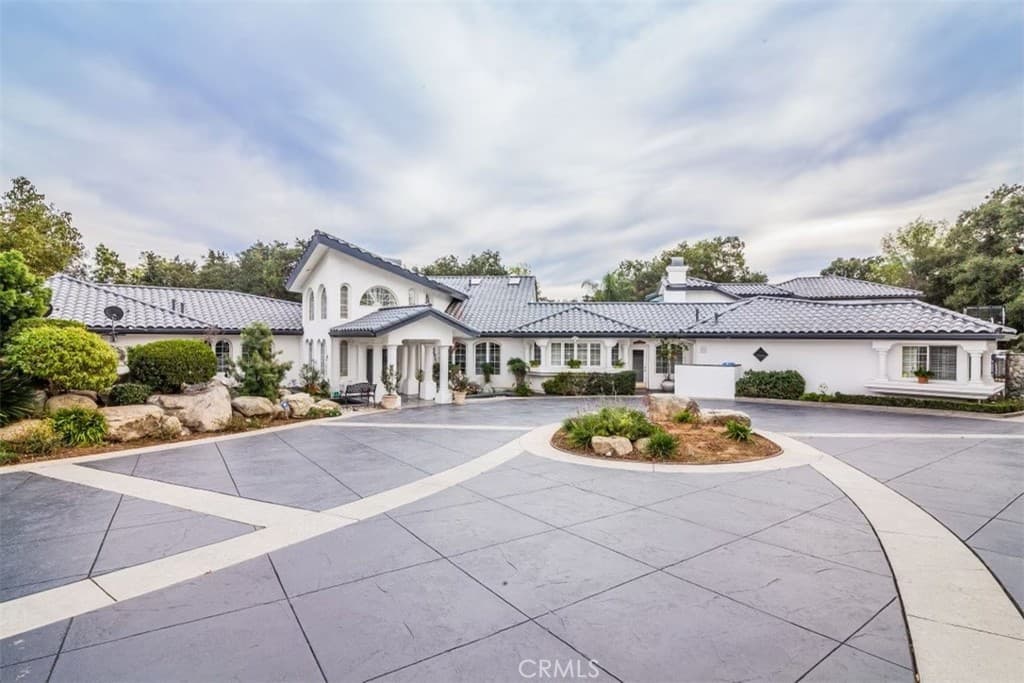 Home at 4305 N Sunflower Avenue, Covina — photo 6 of 12