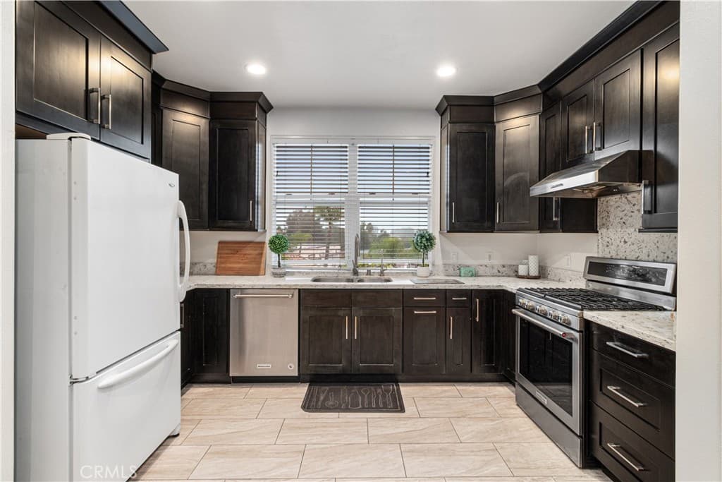 Condo at 755 Francesca Drive 201, Walnut — photo 9 of 12