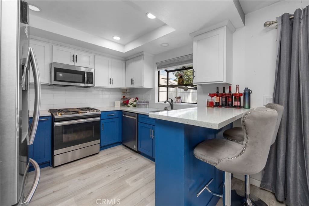 Townhouse at 15733 Tetley 1A, Hacienda Heights — photo 6 of 12