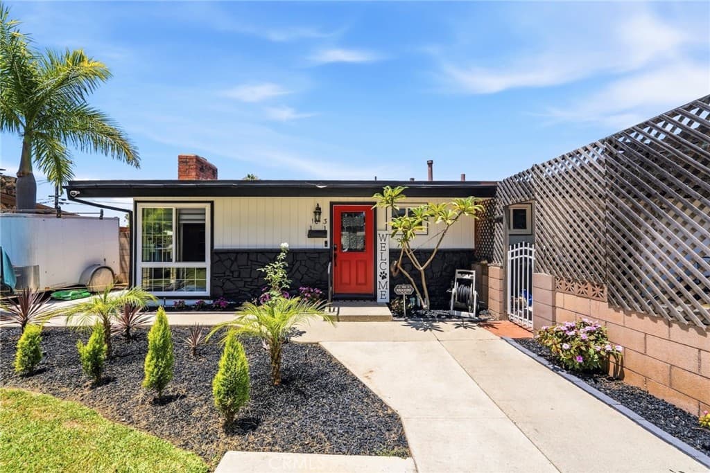 Home at 1013 N Lyman, Covina — photo 2 of 12
