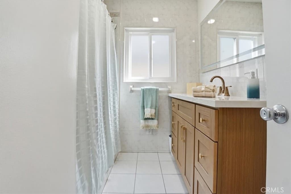 Home at 117 N Hartley, West Covina — photo 10 of 12