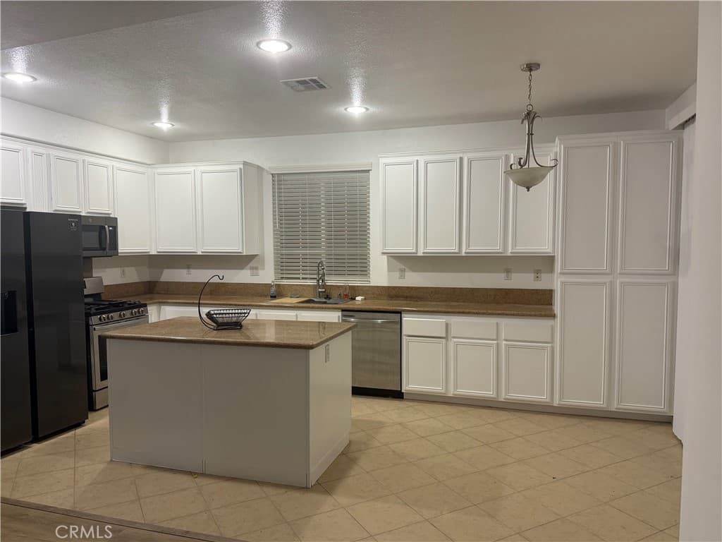Home at 1711 Lordsburg Court, La Verne — photo 8 of 12