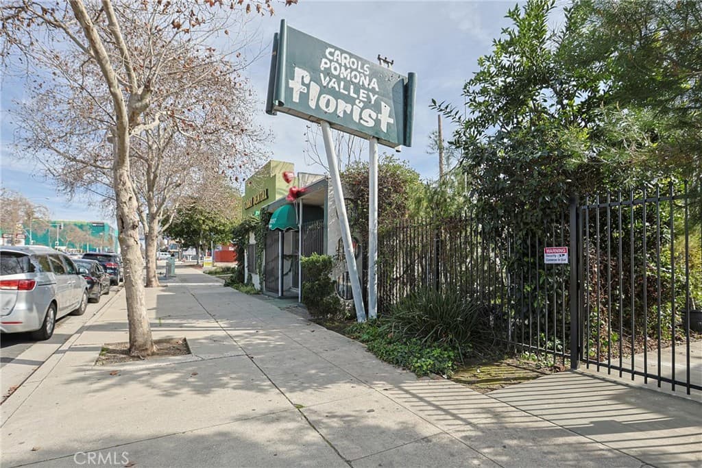 Commercial at 440 W Holt, Pomona — photo 2 of 12