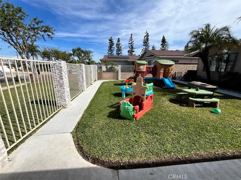 Home at 18726 La Guardia, Rowland Heights — photo 2 of 4