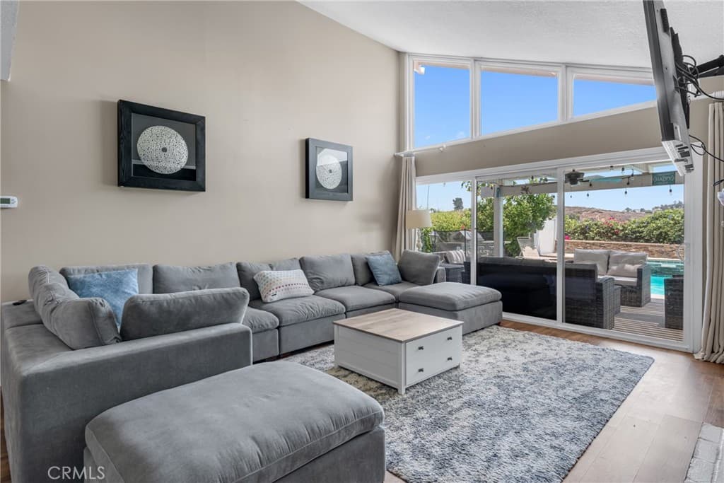 Home at 536 N Del Sol Lane, Diamond Bar — photo 6 of 12