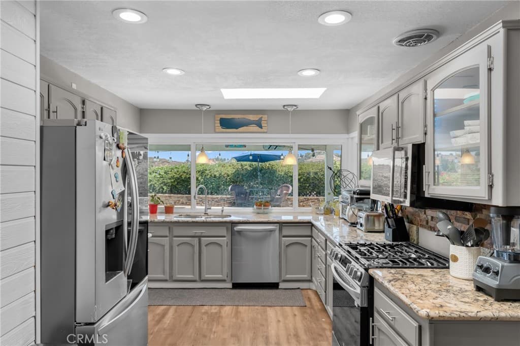 Home at 536 N Del Sol Lane, Diamond Bar — photo 8 of 12