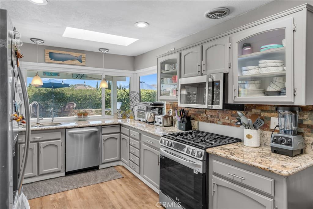 Home at 536 N Del Sol Lane, Diamond Bar — photo 9 of 12