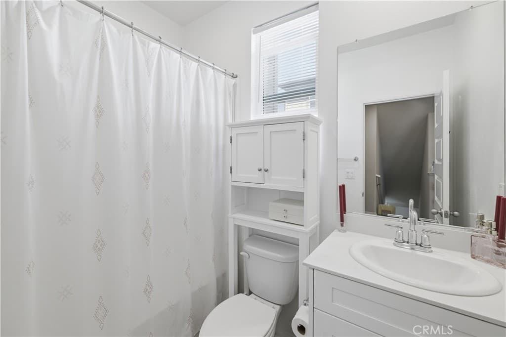 Condo at 1329 Nimbus, Pomona — photo 6 of 12
