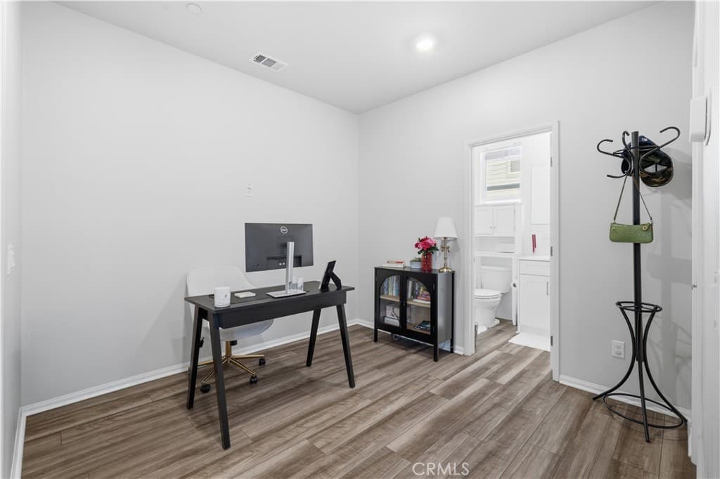 Condo at 1329 Nimbus, Pomona — photo 7 of 12