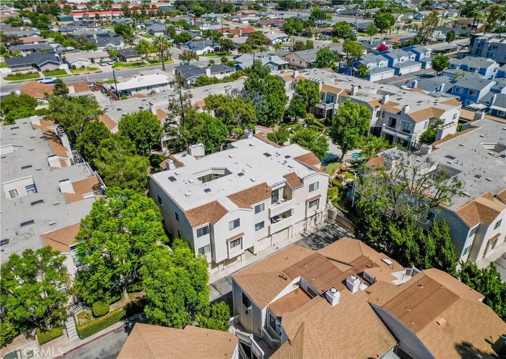 Condo at 4900 N Grand Ave 349, Covina — photo 4 of 12
