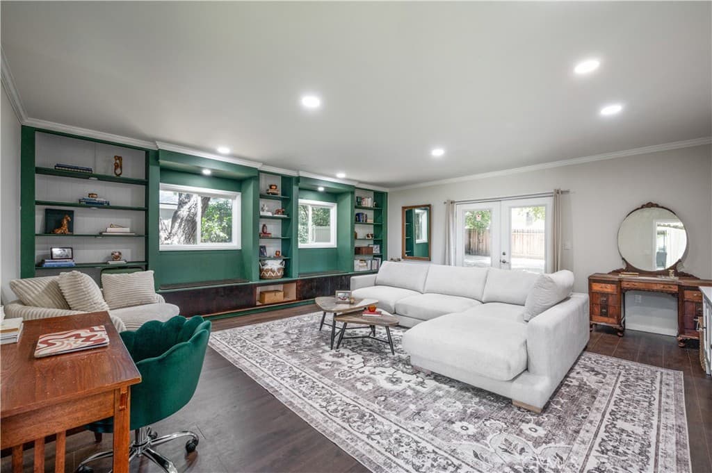 Home at 302 Taylor, Claremont — photo 8 of 12