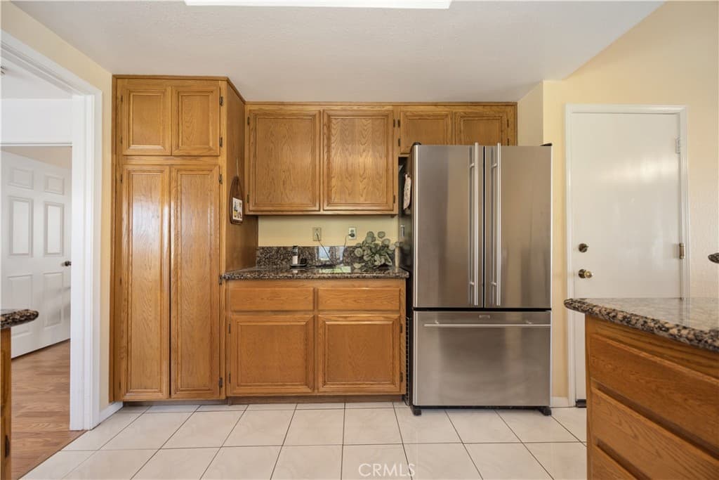 Home at 1638 Via Estrella, Pomona — photo 9 of 12