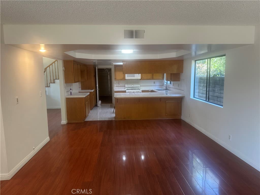 Home at 806 Alta, Monrovia — photo 2 of 12