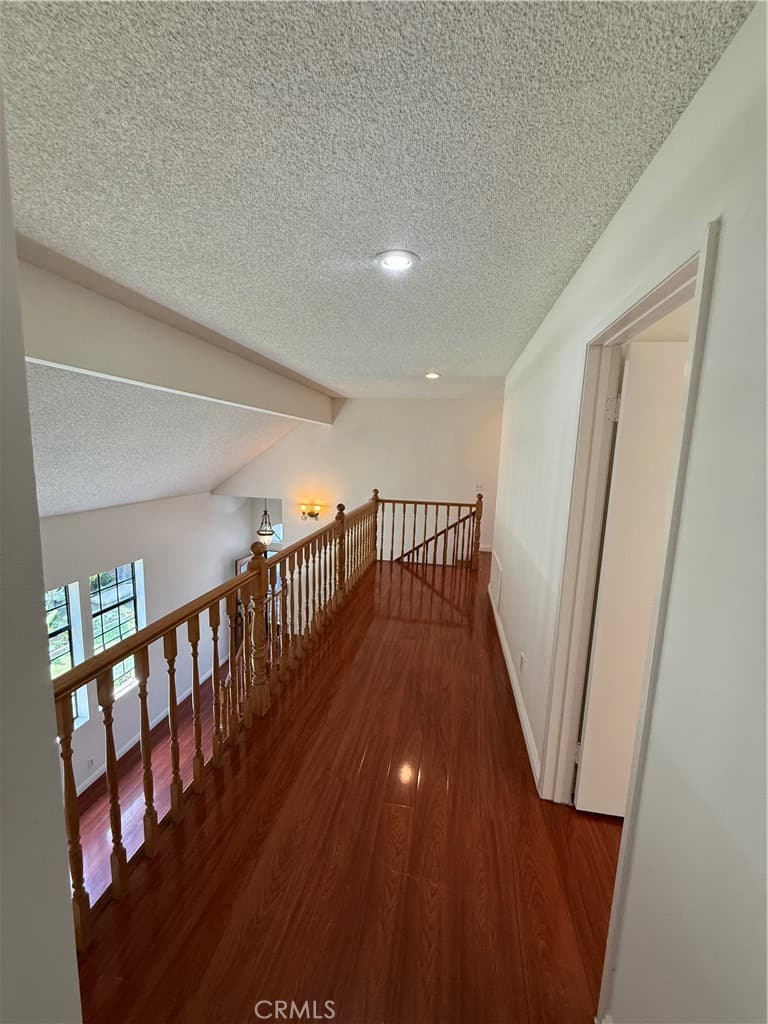 Home at 806 Alta, Monrovia — photo 11 of 12