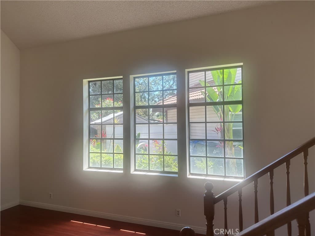 Home at 806 Alta, Monrovia — photo 4 of 12
