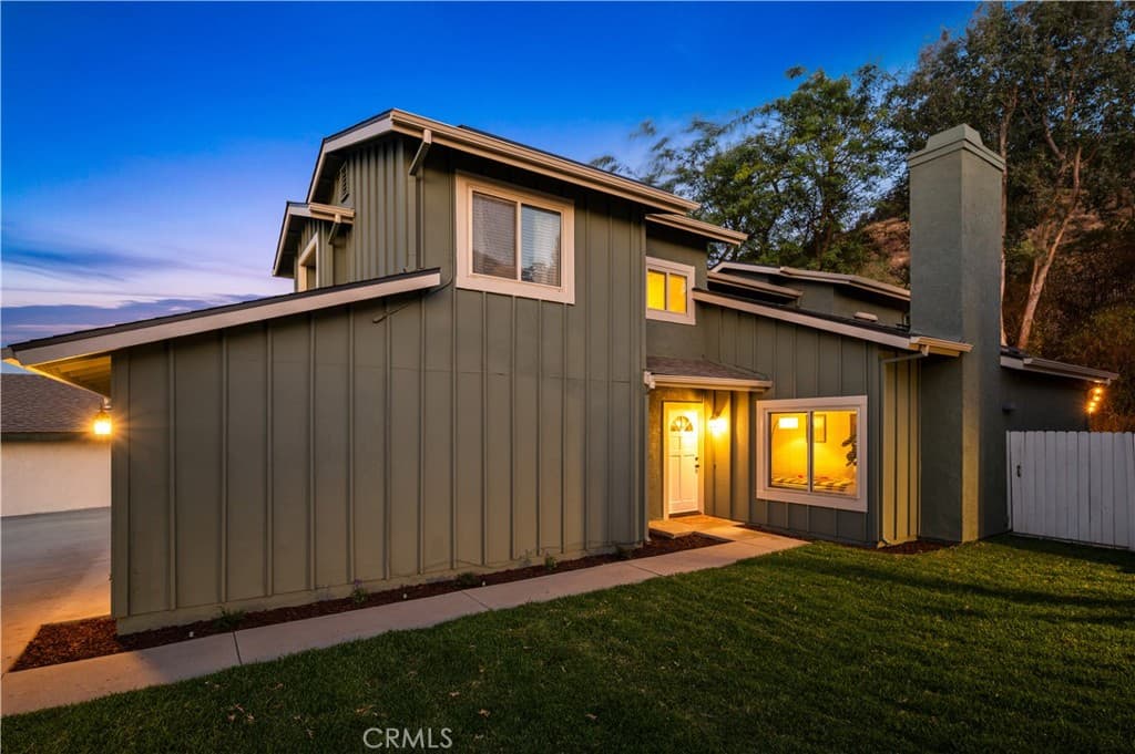 Home at 582 Lantana, La Verne — photo 4 of 12