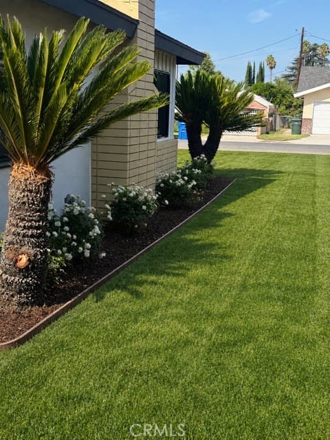 Home at 11541 Cherrylee Drive, El Monte — photo 3 of 7