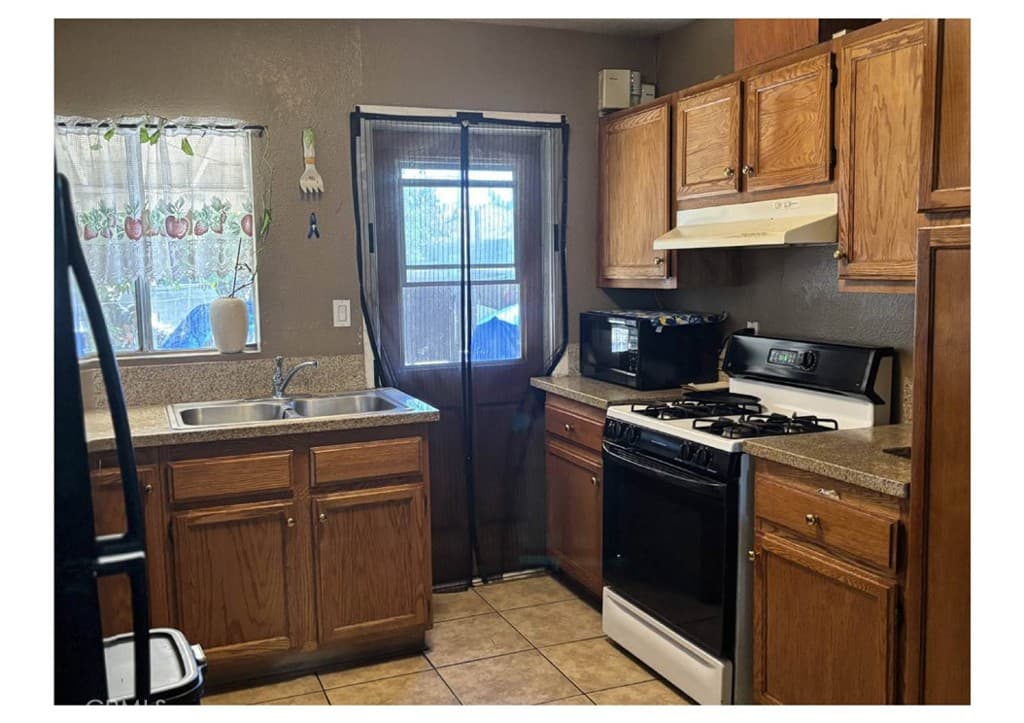 Home at 4306 baldwin park Boulevard, Baldwin Park — photo 12 of 12