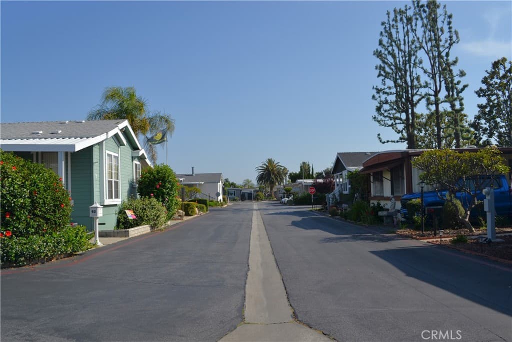 Home at 1630 S Barranca Avenue 102, Glendora — photo 5 of 7