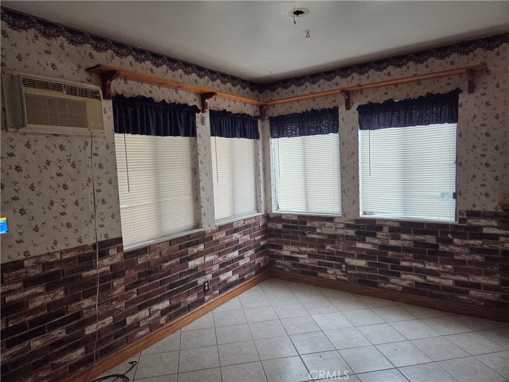 Home at 3614 N Grand, Covina — photo 11 of 12