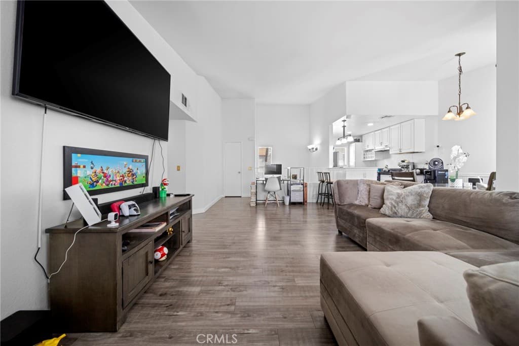 Condo at 24242 Sylvan Glen Road G, Diamond Bar — photo 4 of 12