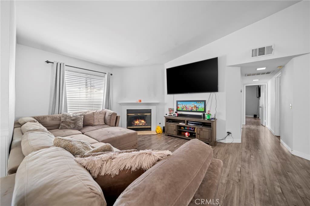 Condo at 24242 Sylvan Glen Road G, Diamond Bar — photo 6 of 12