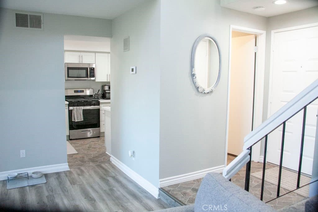 Townhouse at 4679 canyon park lane, La Verne — photo 8 of 12