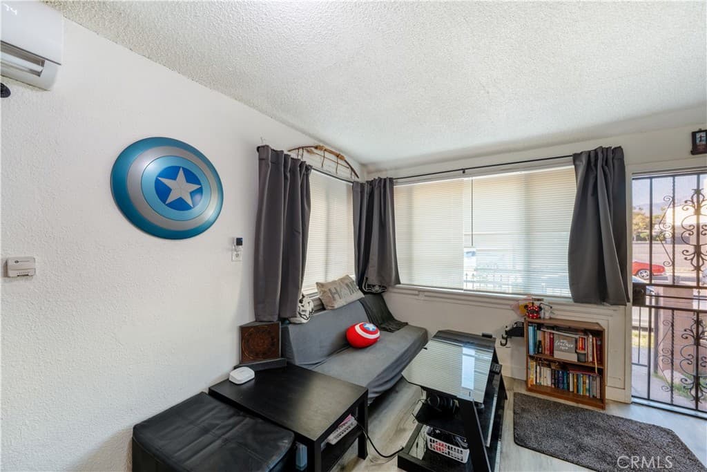 Home at 310 E Center, Pomona — photo 10 of 12