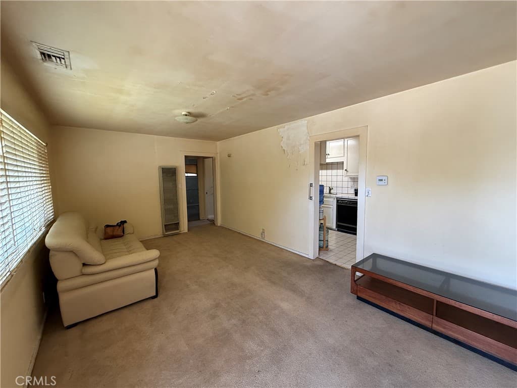 Home at 373 Norumbega, Monrovia — photo 3 of 12