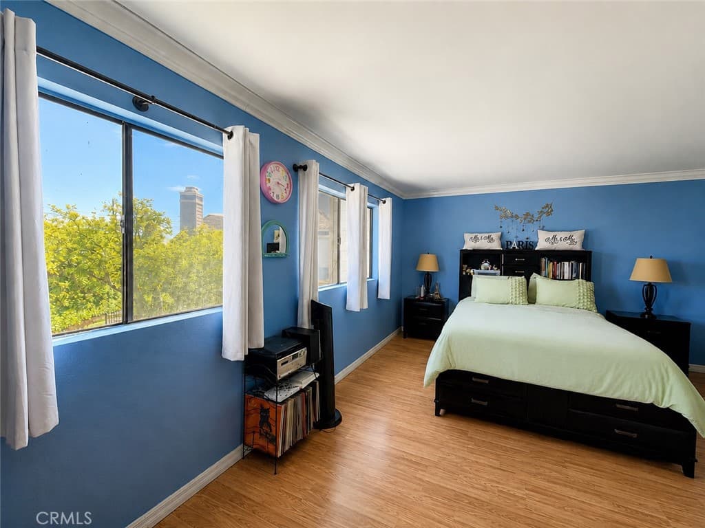 Townhouse at 1212 S Barranca B, Glendora — photo 10 of 12