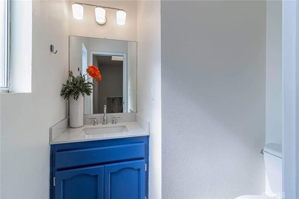 Home at 714 Brookside, Sierra Madre — photo 9 of 12