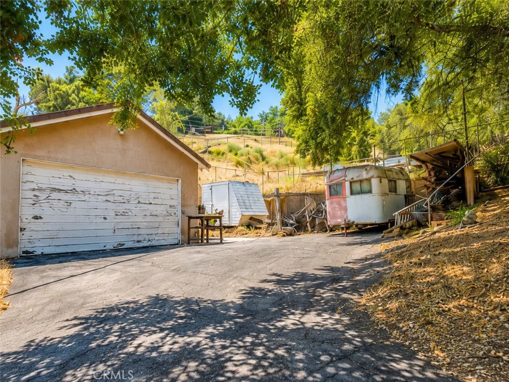 Home at 700 S Corrida Drive, Covina — photo 11 of 12