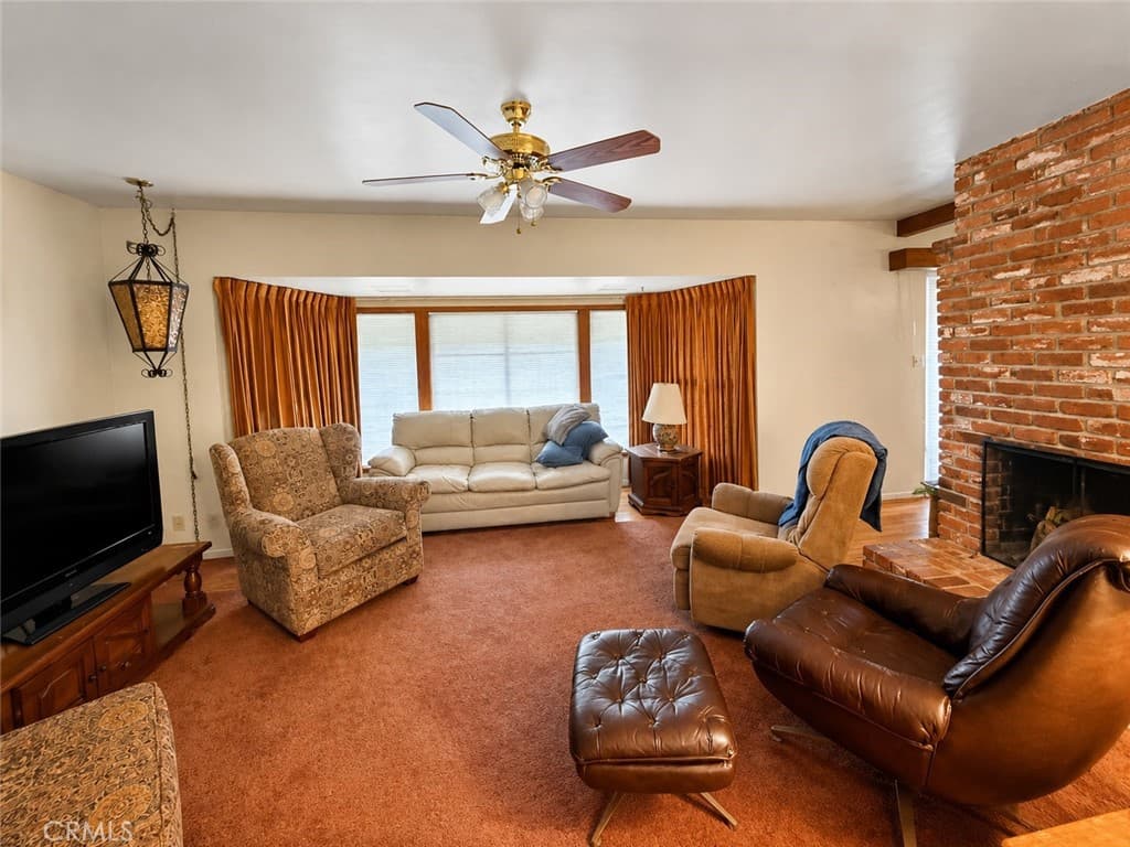 Home at 700 S Corrida Drive, Covina — photo 8 of 12