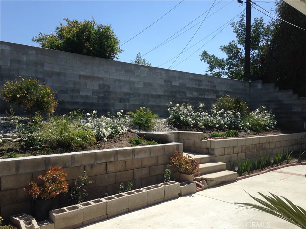 Home at 904 S Hollenbeck Street, West Covina — photo 2 of 2